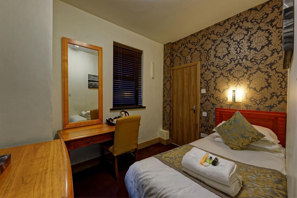 Grainger Hotel Нюкасъл ъпон Тайн Екстериор снимка